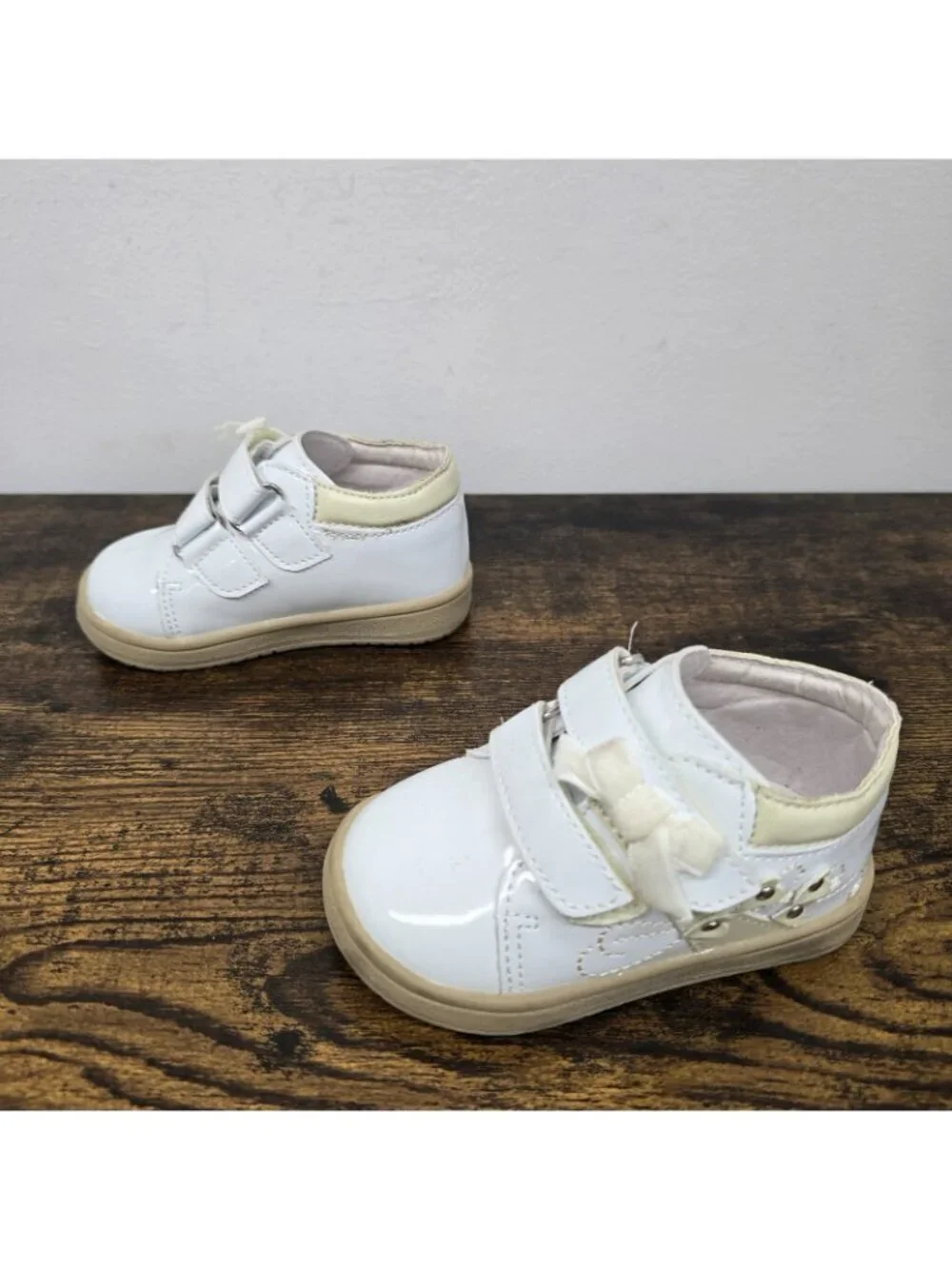 Rainbow Baby Patent Leather Shoes Toddler Girls Size 5 White Hearts Bow